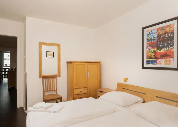 At Alexanderplatz Lägenhet *