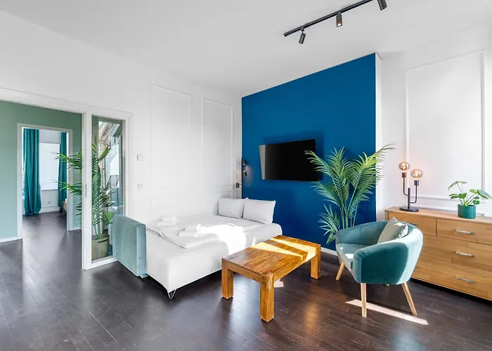 هوليداي آت ألكسندربلاتز * برلين