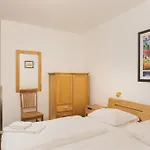 At Alexanderplatz Apartment *