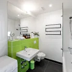 Lägenhet At Alexanderplatz