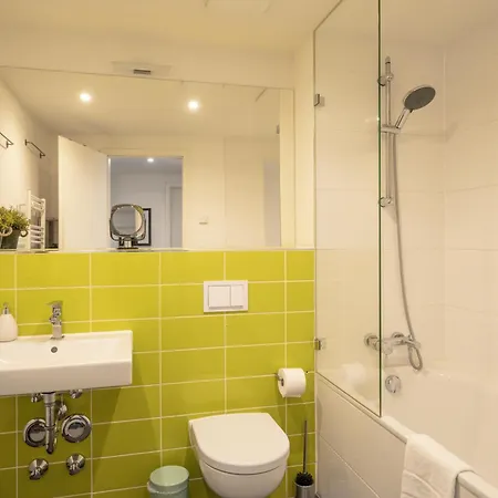 Apartment At Alexanderplatz *