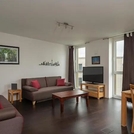 Apartment At Alexanderplatz *