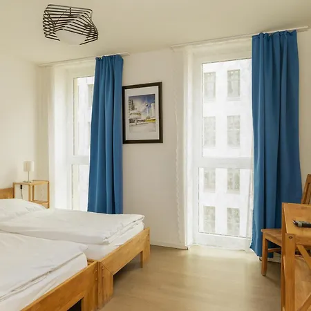 At Alexanderplatz Apartment Berlin