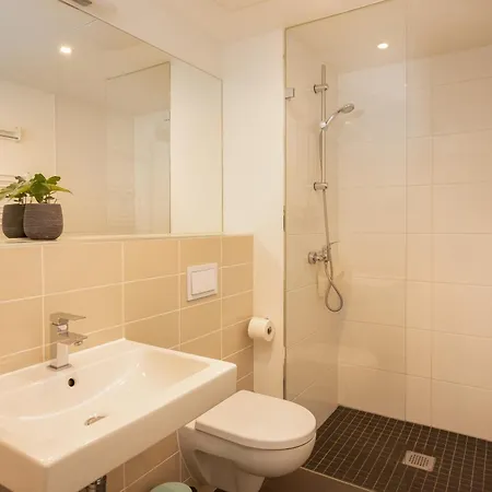 Apartment At Alexanderplatz Berlin
