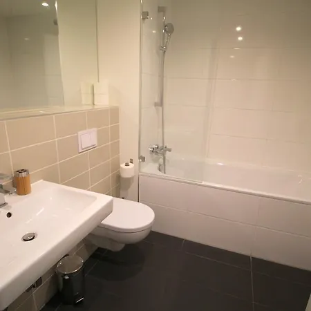 هوليداي آت ألكسندربلاتز